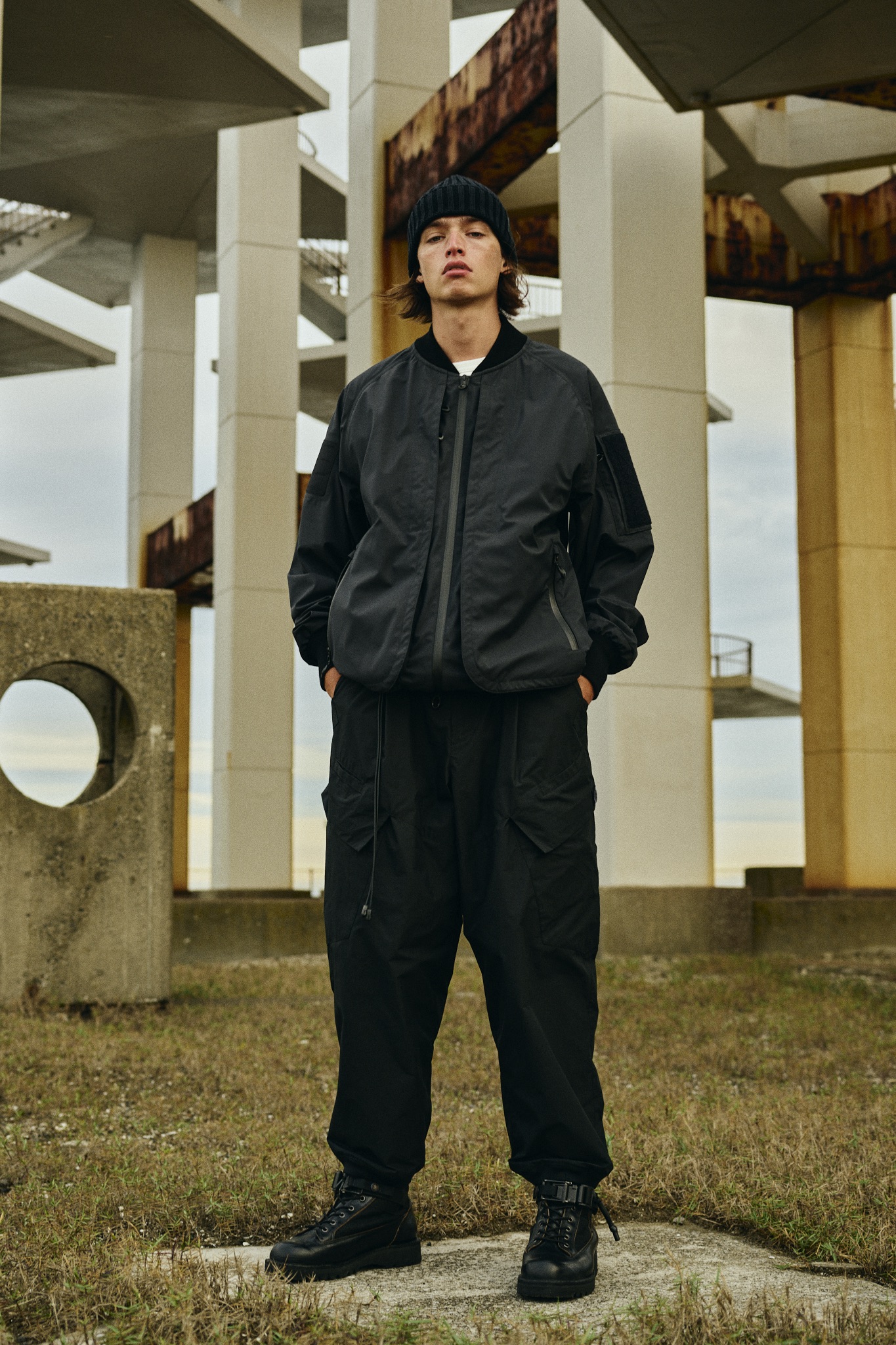 mout recon tailor マウトリーコンテーラー acronym-